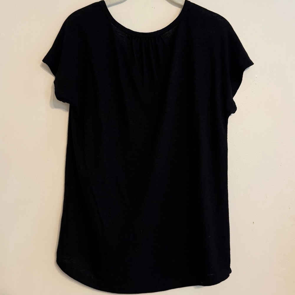 Old Navy Black Short Sleeve Button Up Shirt - Picture 2 of 4